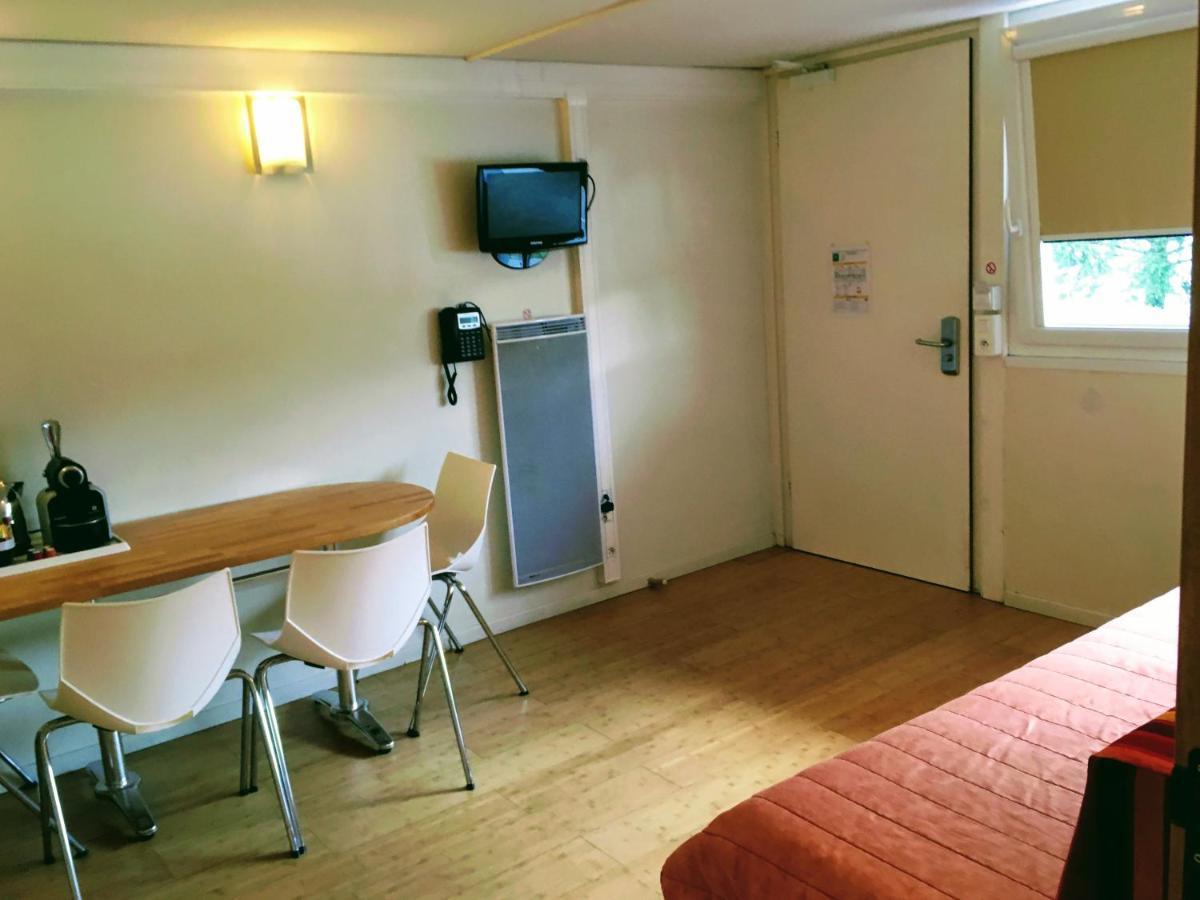 Hotel Pierre Blanche Chatillon-en-Michaille Dış mekan fotoğraf