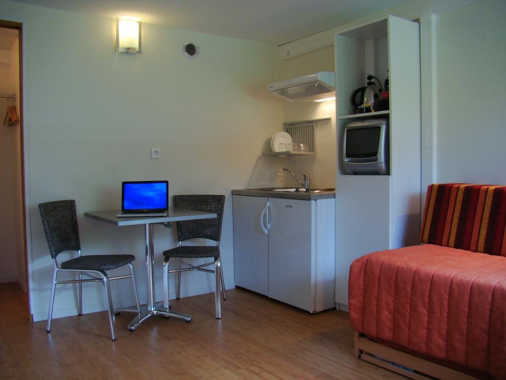 Hotel Pierre Blanche Chatillon-en-Michaille Dış mekan fotoğraf